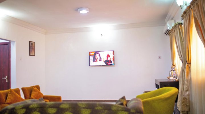 Suru Express Hotel Ikeja