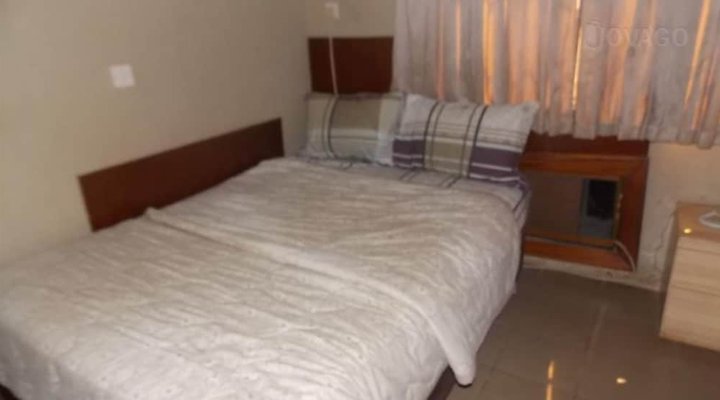 Samelot Hotel