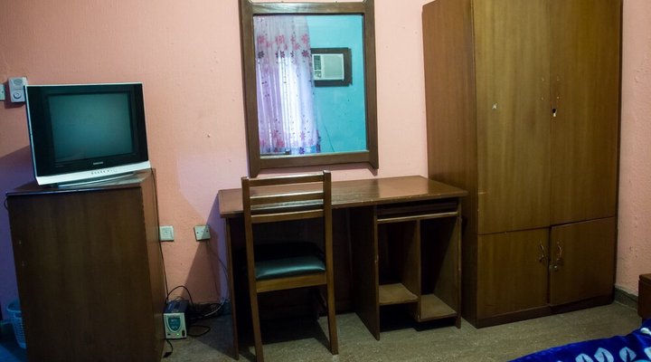 Creme Suites Hotel