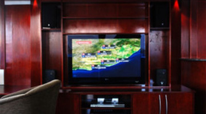 Liquid Living Houseboat