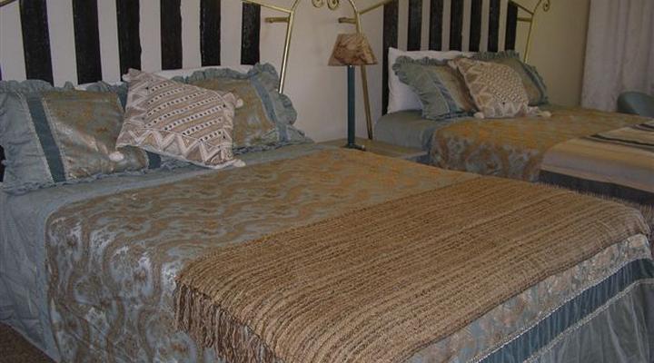 Mountain Glen Guest House