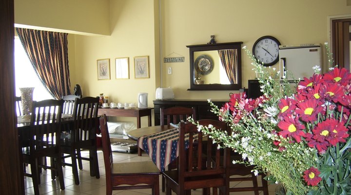 Crown Cottage Guesthouse