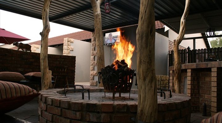 Azanza Guest House