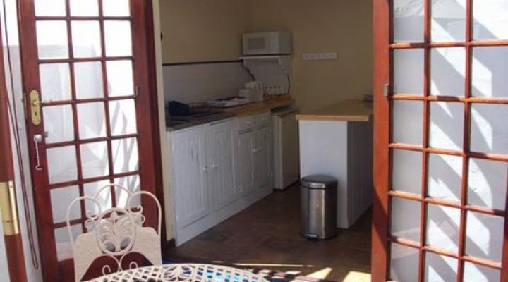 Rocky Beach Holiday Lets