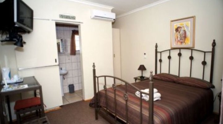 Azalea Guest House and B&B