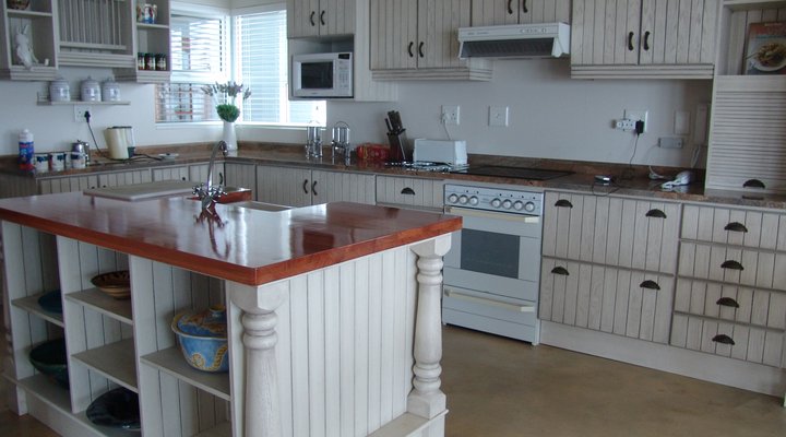 100 Southridge