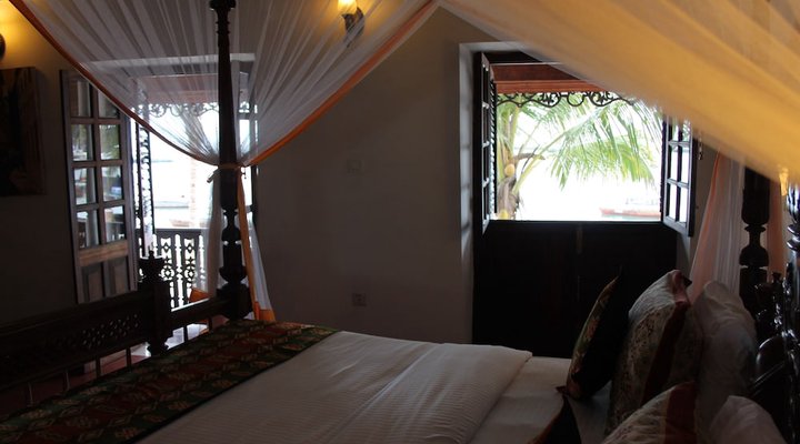 Mizingani Seafront Hotel