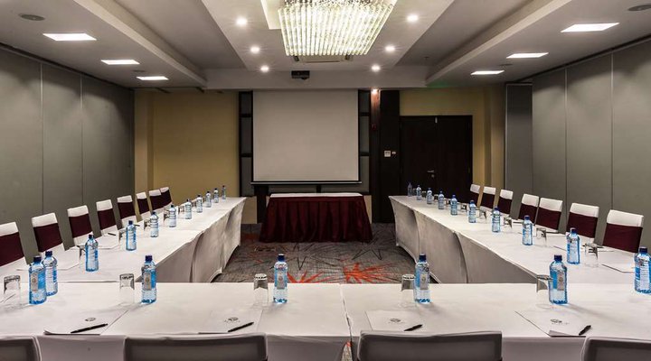 Acacia Premier Hotel