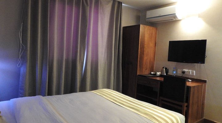 Venus Premier Hotel