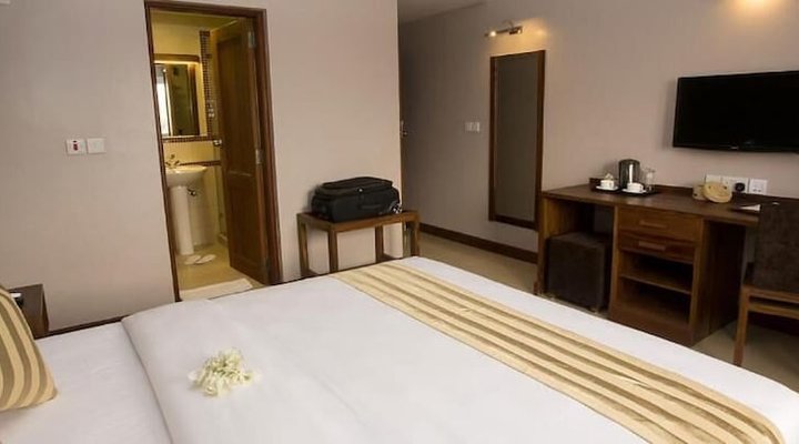 Venus Premier Hotel