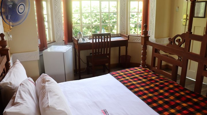 Parklands Shade Hotel