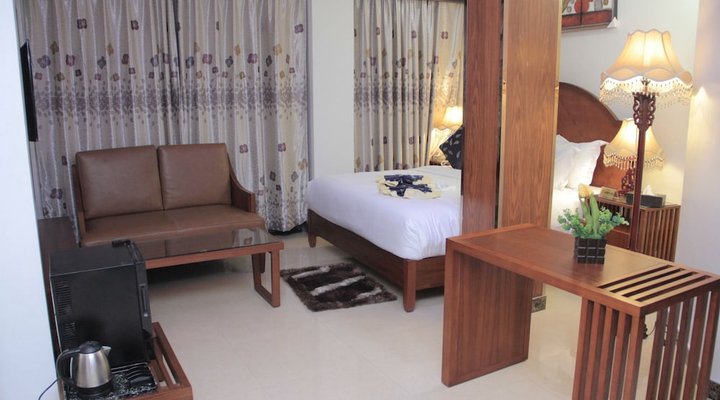 Zimbo Golden Hotel
