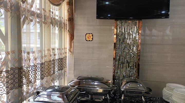 Zimbo Golden Hotel