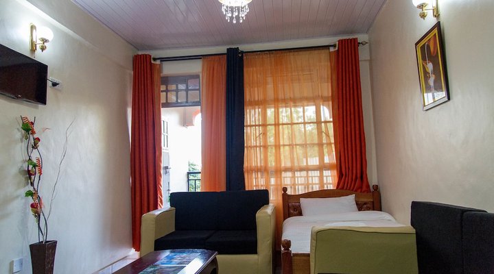 Kuniville Guest House