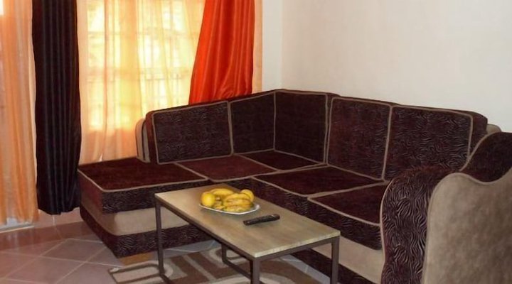 Kuniville Guest House