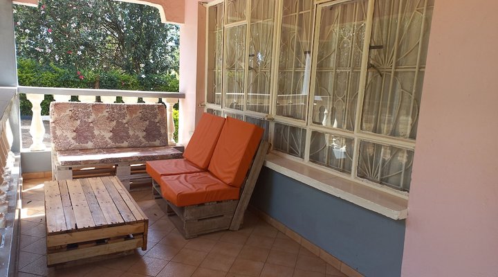 Kuniville Guest House