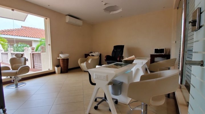 Silver Palm Spa and Resort