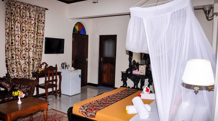 Forodhani Park Hotel