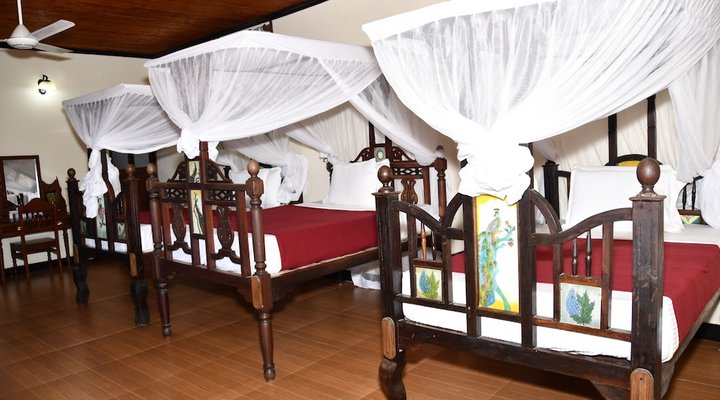 Forodhani Park Hotel