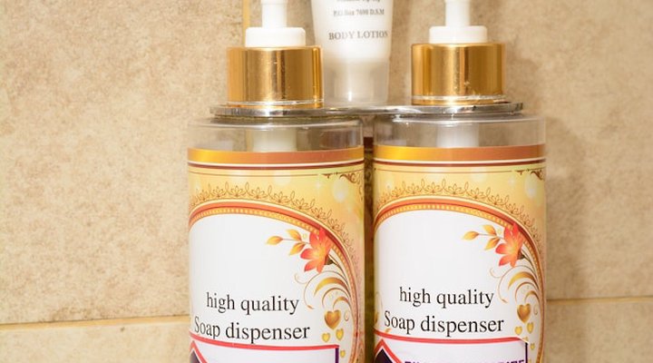 Silver Paradise Hotel