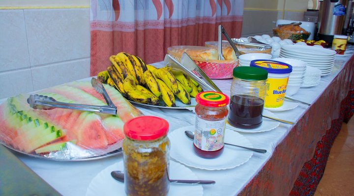 Silver Paradise Hotel