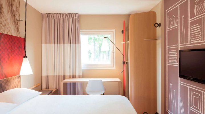 Ibis Casa Voyageurs