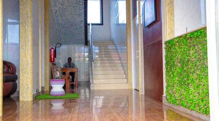 BL Airport Hotel
