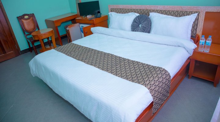 BL Airport Hotel