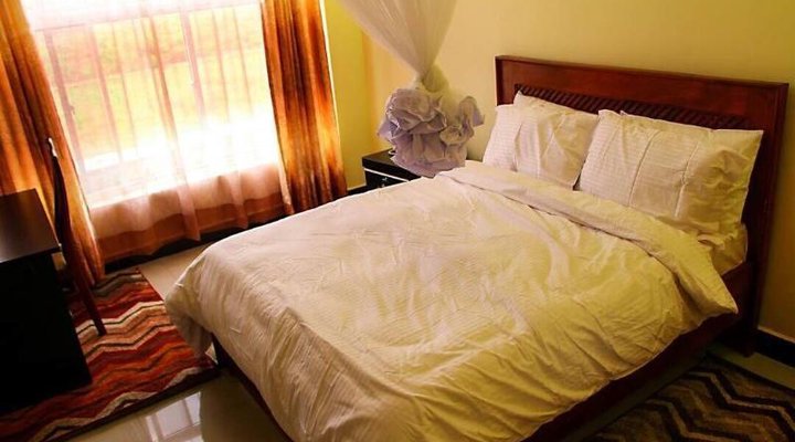 A1 Hotel and Resort