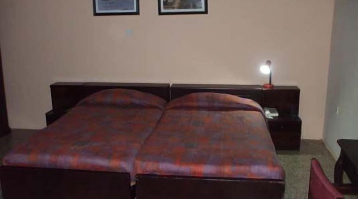 Coconut Grove Miners Lodge