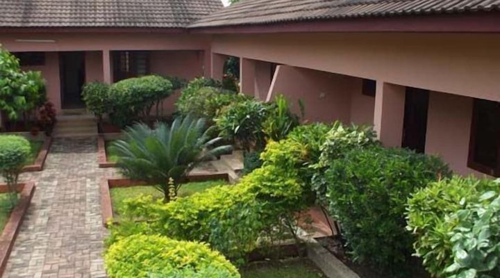 Coconut Grove Miners Lodge