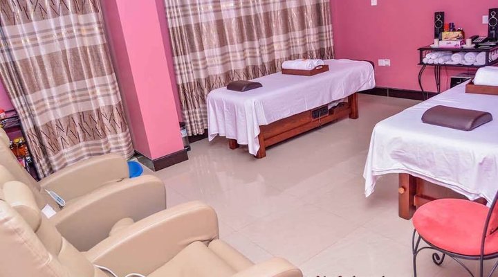 Nefaland Hotel