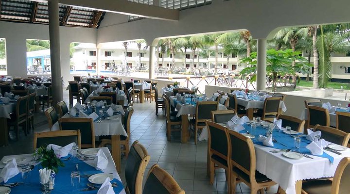 Oceanic Bay Hotel & Resort