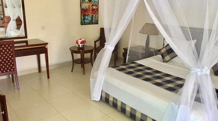 Oceanic Bay Hotel & Resort