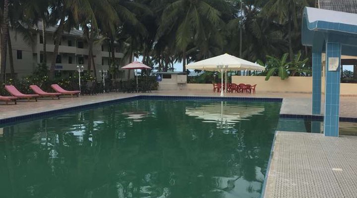 Oceanic Bay Hotel & Resort