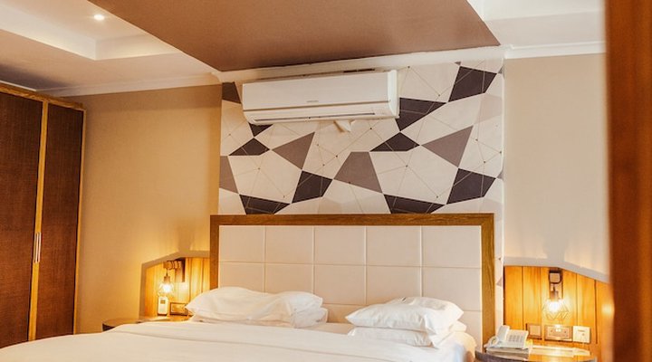 Tanga Beach Resort & Spa