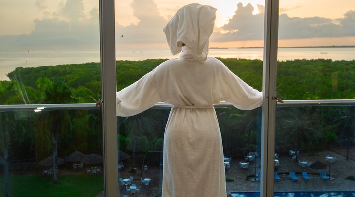 Tanga Beach Resort & Spa