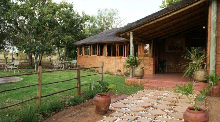 Bundhu-Rus Guest Farm