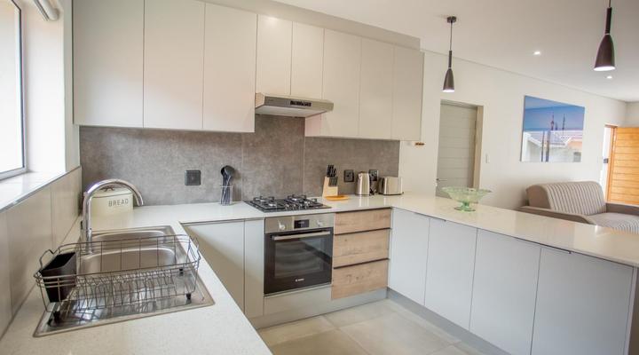 1 on York - Group House 29