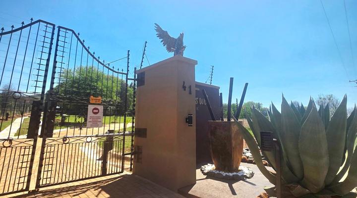 El-Tsuri Guest Resort