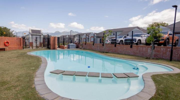 1 on York - Townhouse 61