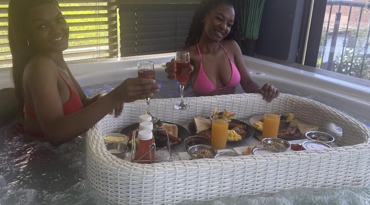 Africa Paradise - OR Tambo Airport Boutique Hotel