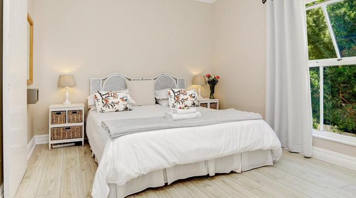 Bell Rosen Guest House