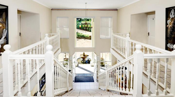 Bell Rosen Guest House