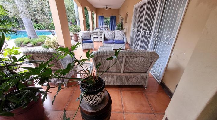 Loerie Lodge Phalaborwa