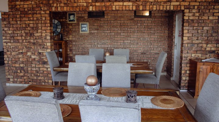 Albatros Guest House