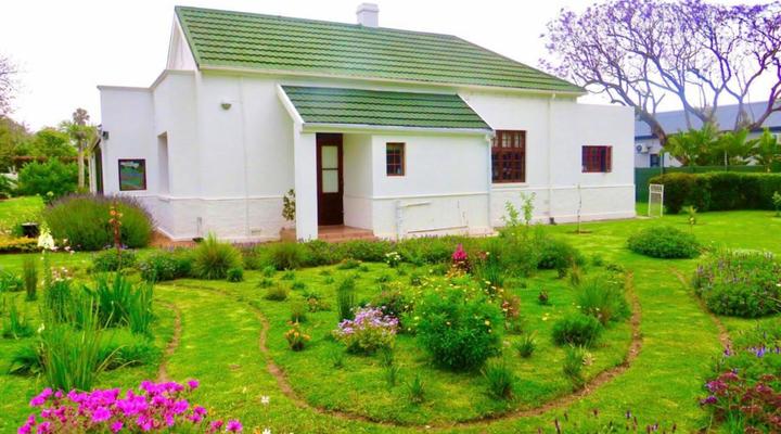 Whistlewood House and Garden Cottage