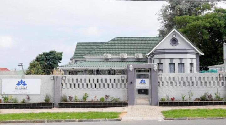 Riveria Guest Lodge and Spa