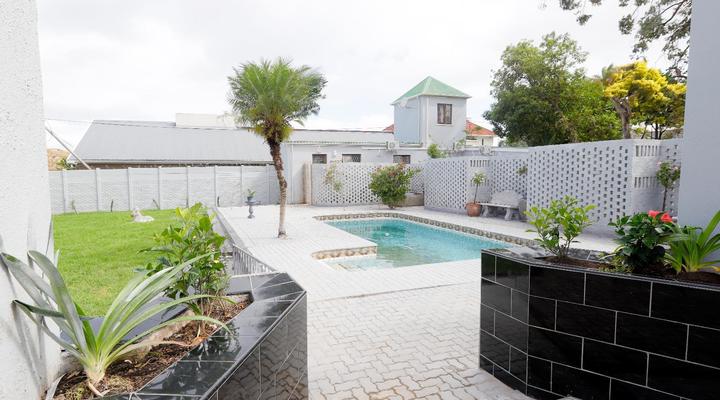 Riveria Guest Lodge and Spa