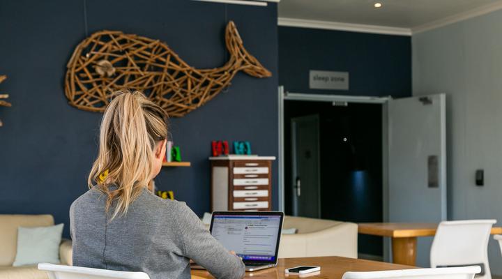 Zzzone Boutique Hostel